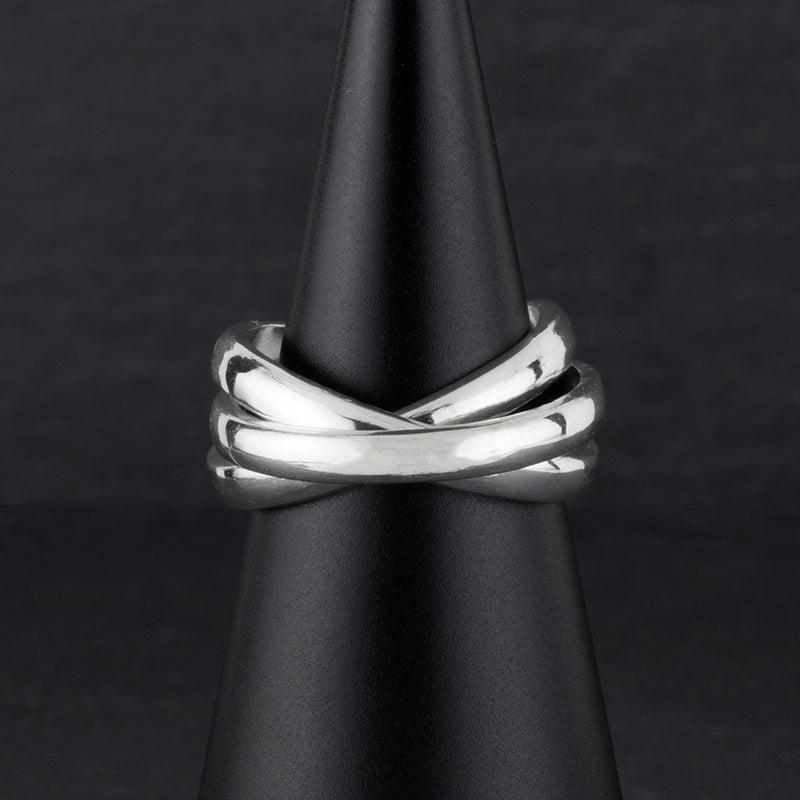 sterling silver interlocking ring