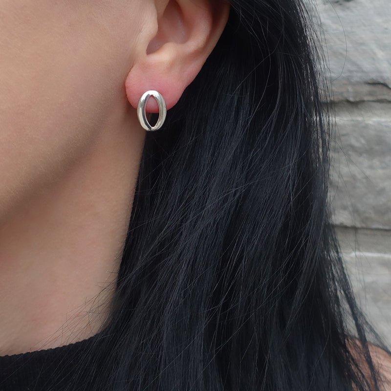 simple sterling silver stud earrings