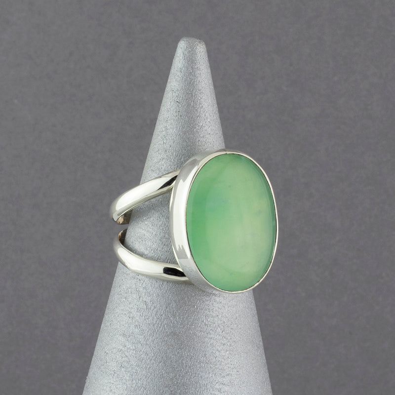 oval green chrysoprase sterling silver ring