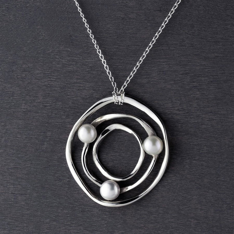 sterling silver three pearl necklace